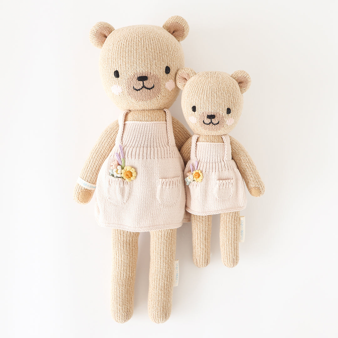 Goldie the Honey Bear / Cuddle+Kind