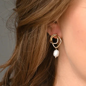 Everlasting Pearl Earrings