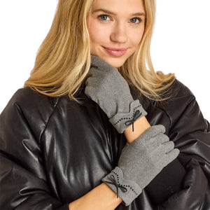 Cuff and Bow Gloves