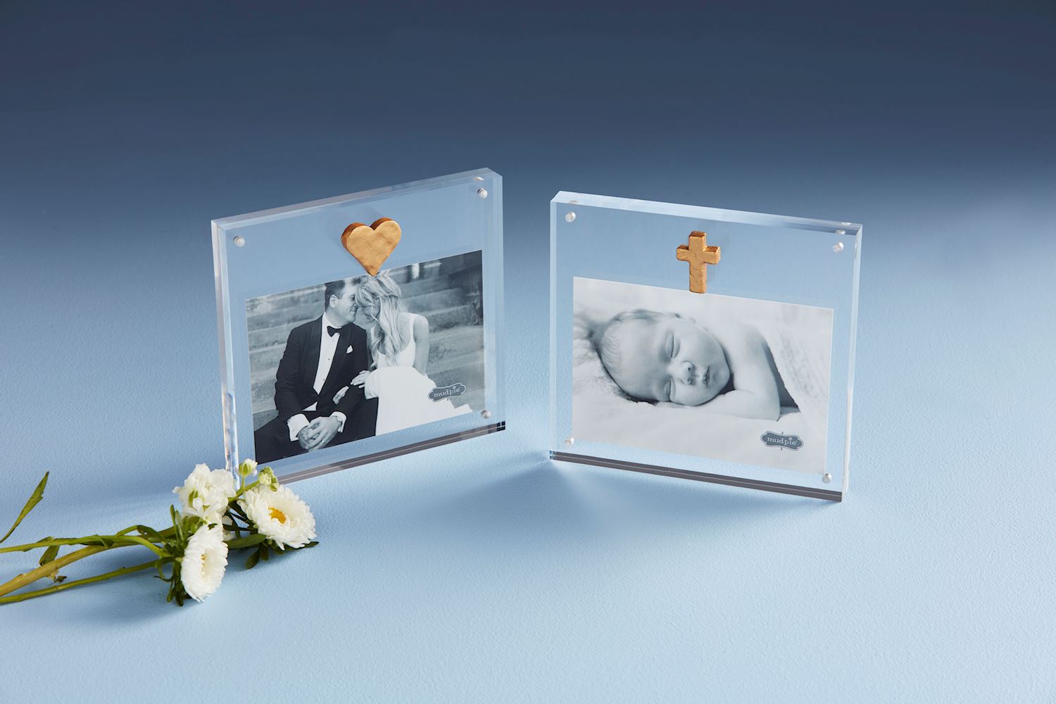 Gold Heart Acrylic Frame