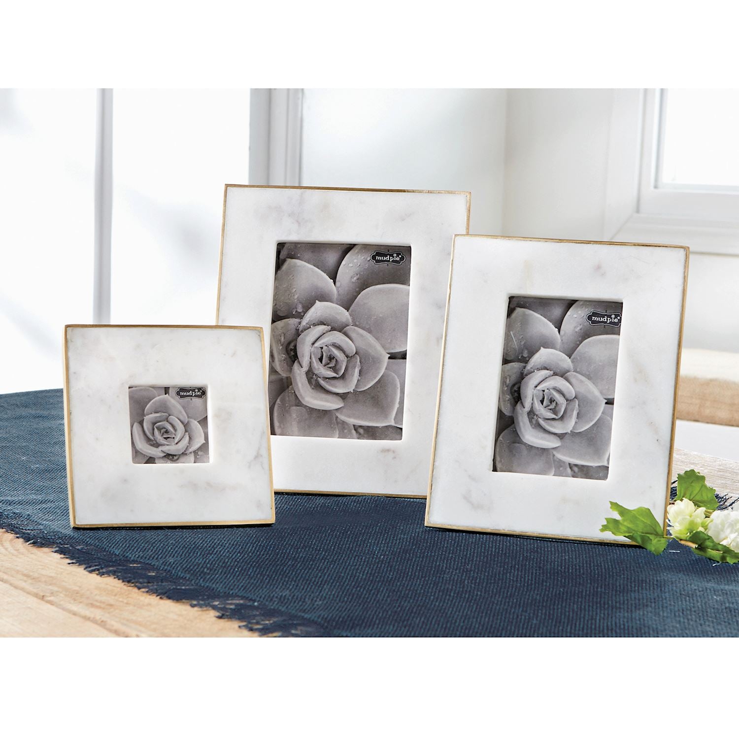 Gold Trim Marble Frame
