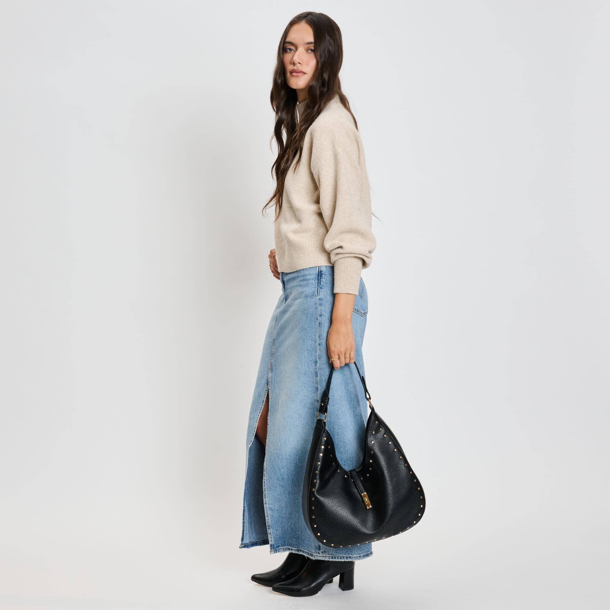 Olivia Hobo: Black