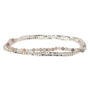 Delicate Stone Wrap - moonstone/silver