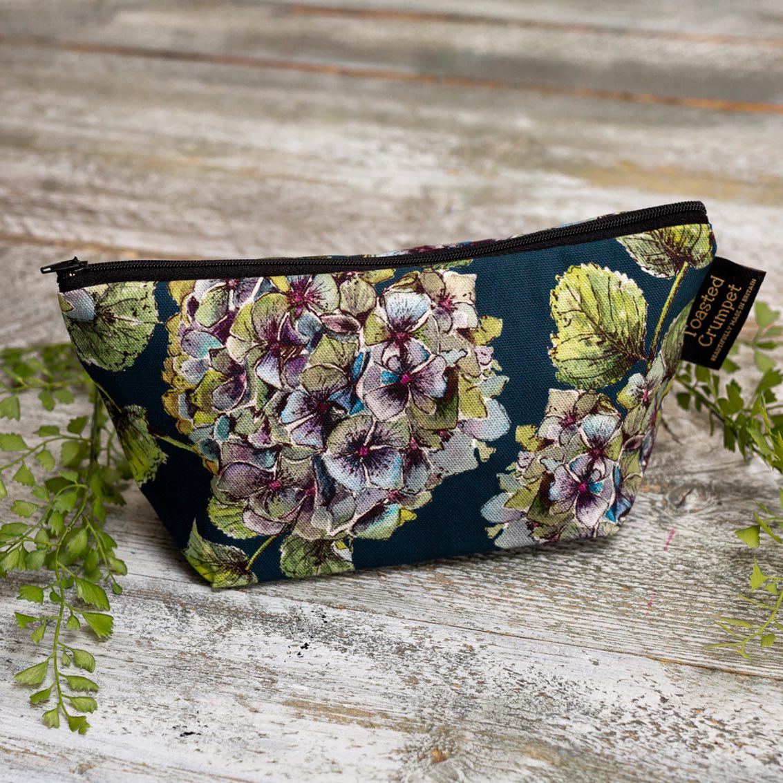 Hydrangea Make Up Bag