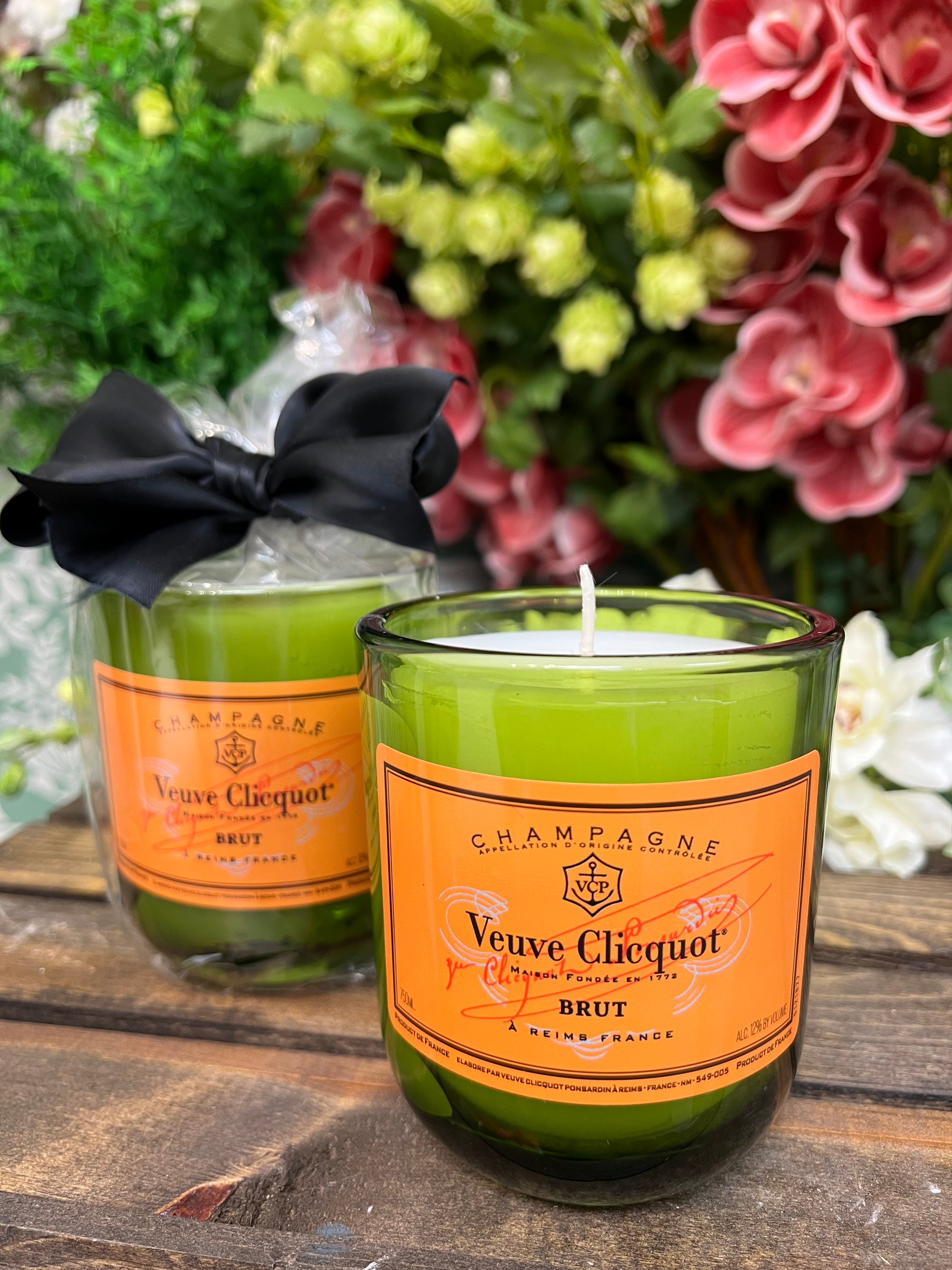 Veuve Brut Candle