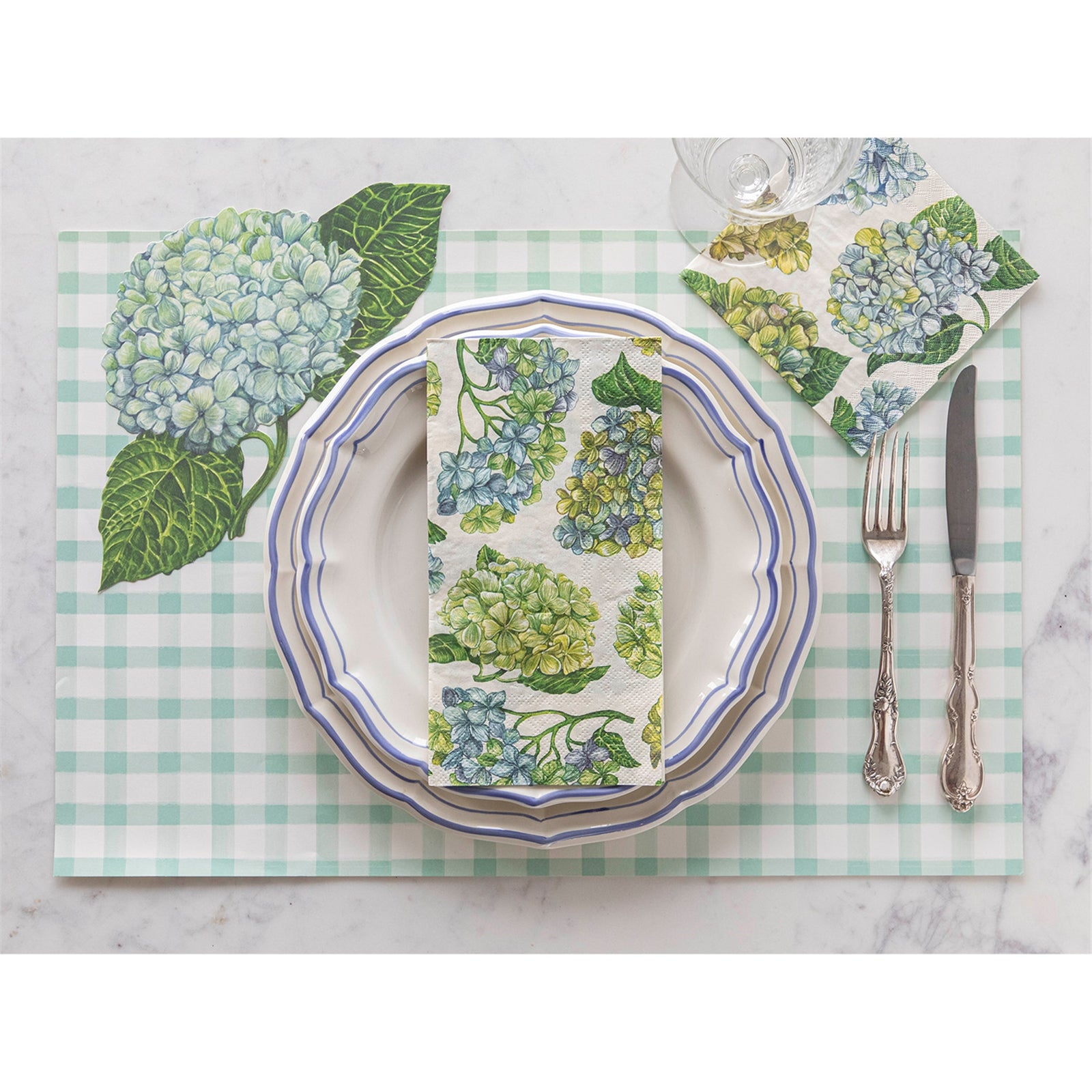 Hydrangea Guest Napkins