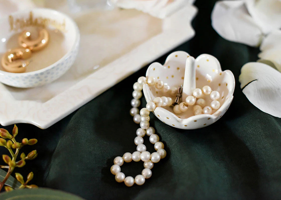 Dot Scalloped Ring Dish