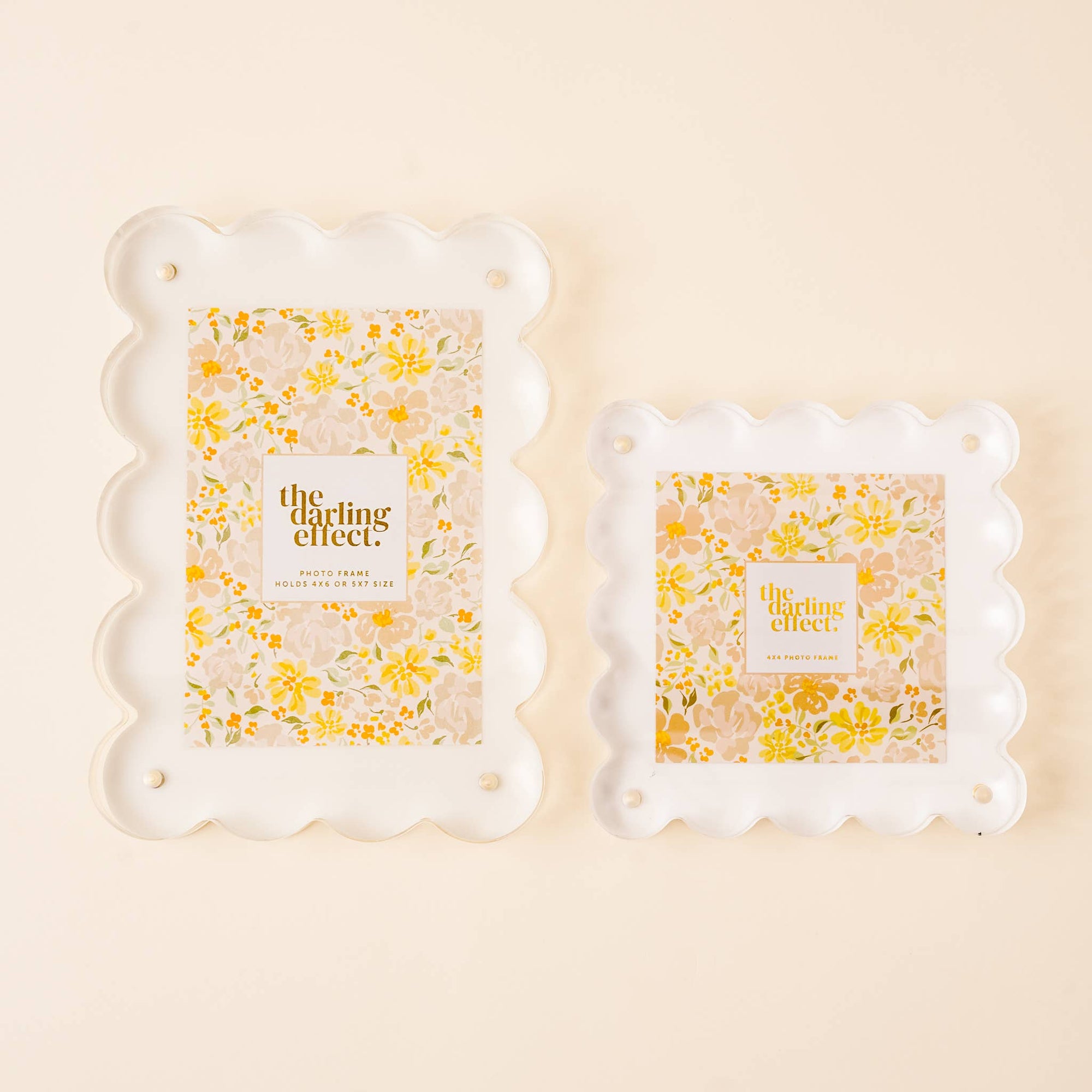 Square Scalloped Acrylic Frame-White