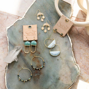 Stone Disc Hoop Earring - African Turquoise/Gold