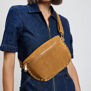 Gizelle-Suede Belt Bag: Wine