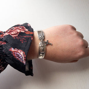Cross Dangle Handle Bracelet