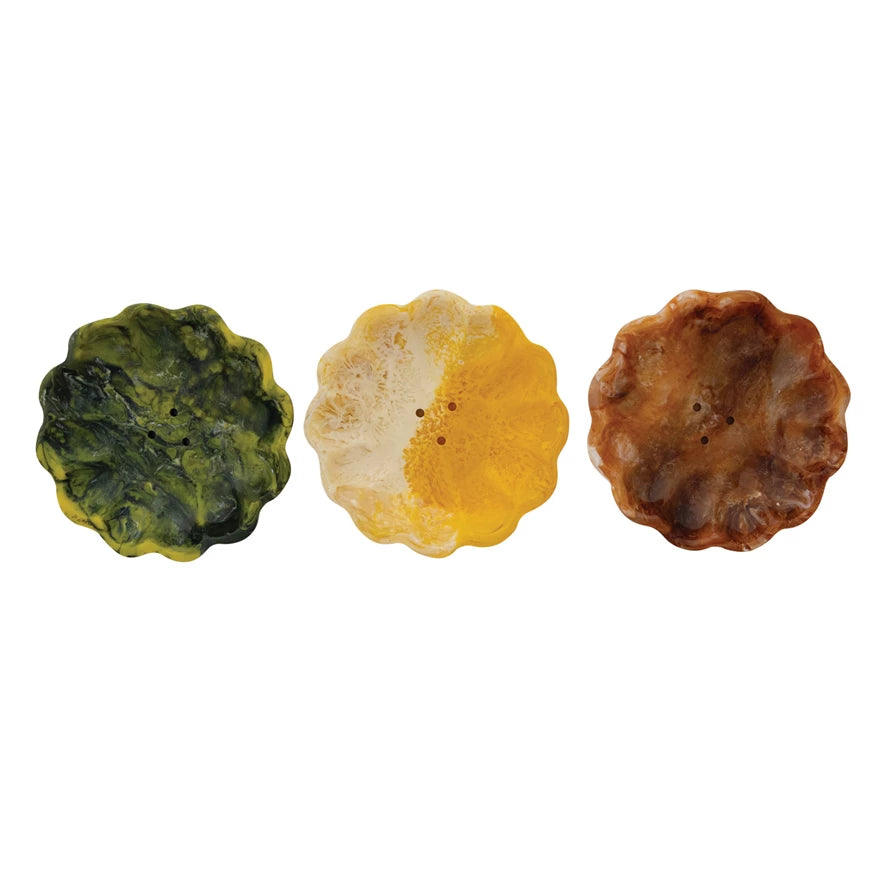 Flower shaped soap dish