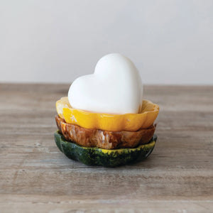 Flower shaped soap dish