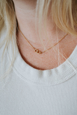 Sisters Links Necklace: Sterling Silver