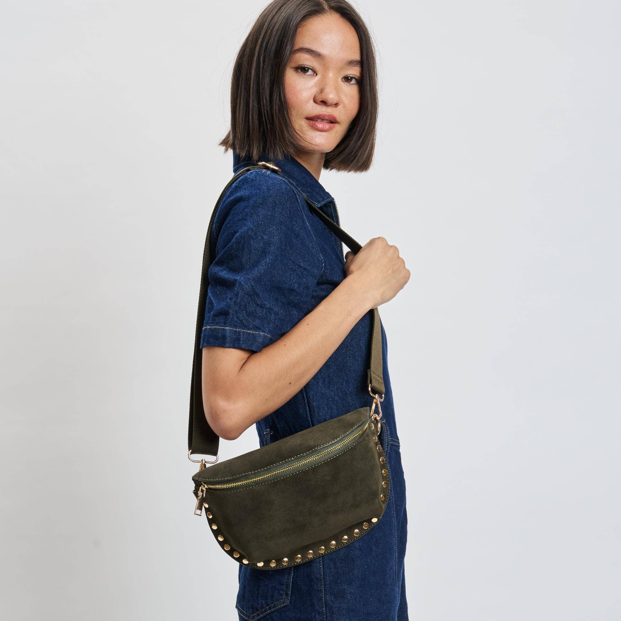 Gizelle-Suede Belt Bag: Black