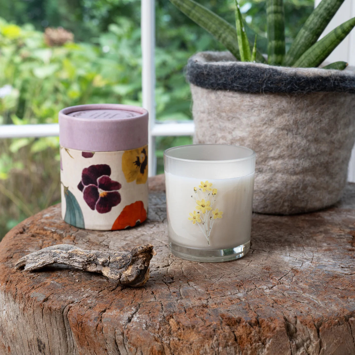 Flora & Fauna Yellow Pansy Flower Candle