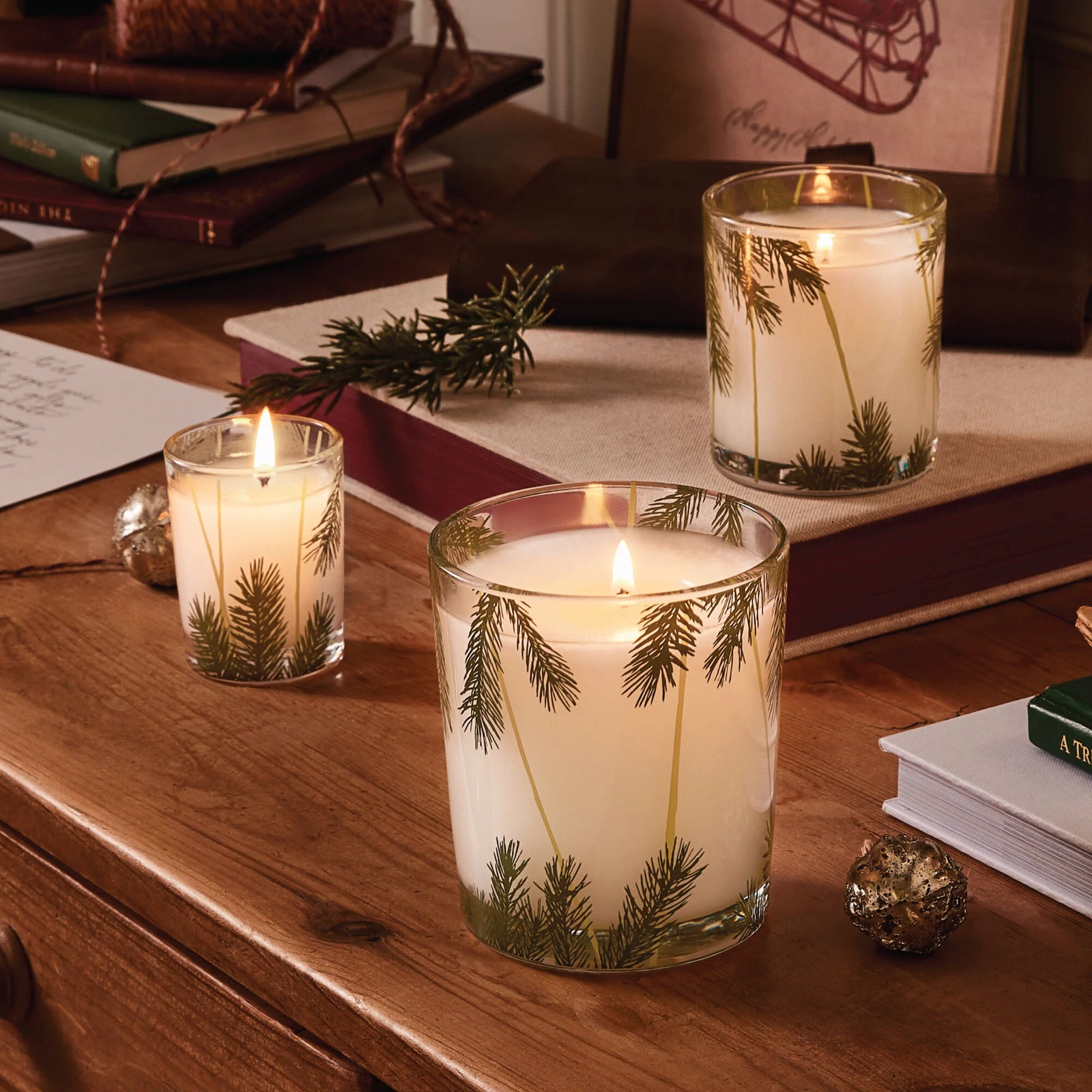 Frasier Fir 13 oz. Pine Needle Candle